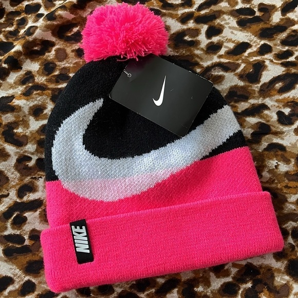 Brand New Nike Girls Youth Knit Pom Hat Black Pink White Swoosh Sporty Athletic - Picture 6 of 13